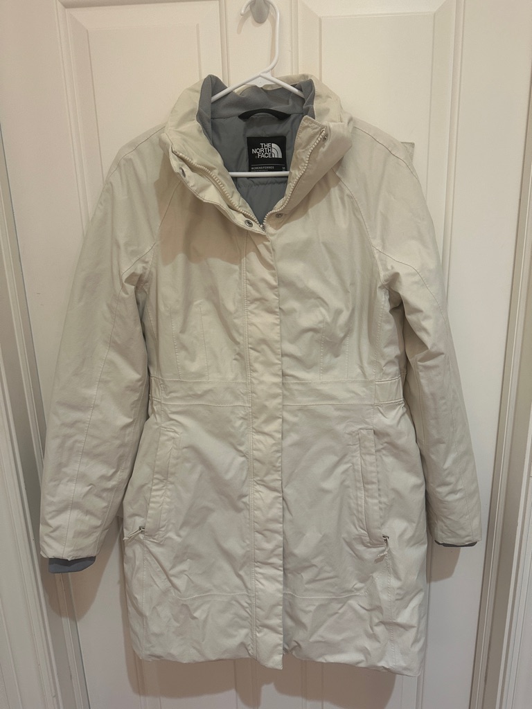 North Face Women’s Medium Ivory Goose Down Jacket Removable Fur Trim Hood